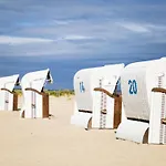 Avec Jardinet, Proche Plage, 2 - Fr-1-788-79 Appartamento